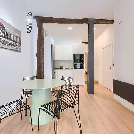 Artekale & Pintxos In Old Town *