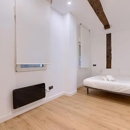 Artekale & Pintxos In Old Town *