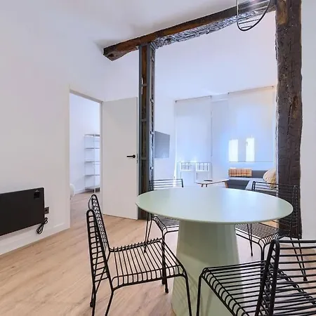 Artekale & Pintxos In Old Town Bilbao