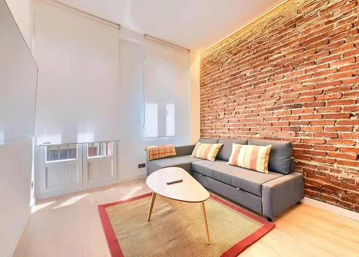 Artekale & Pintxos In Old Town